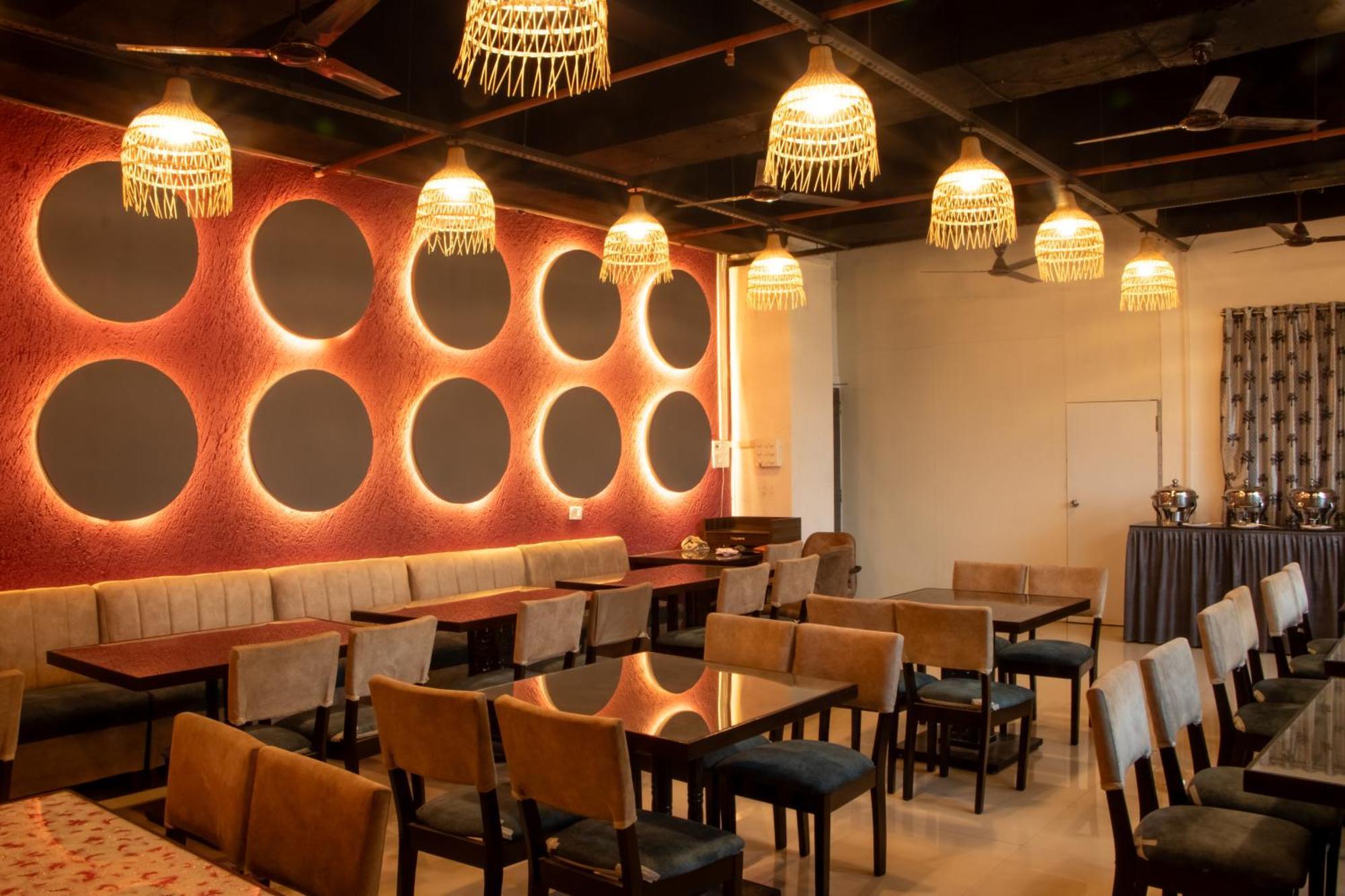 J R Residency Hotel Navi Mumbai Exterior photo